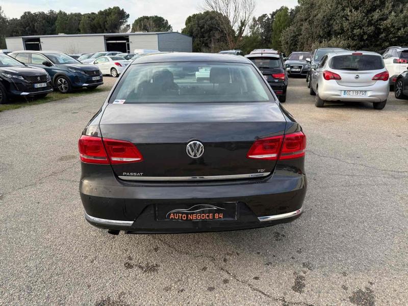 Volkswagen Passat 1.6 Tdi 105 Cr Fap Bluemotion Technology Confortline