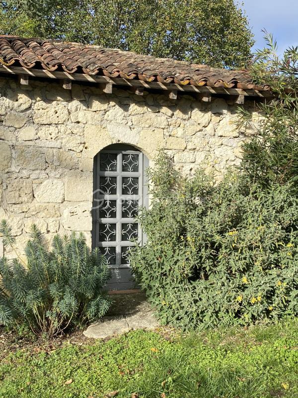 Maison en pierre - 160 m² - 5 pièces