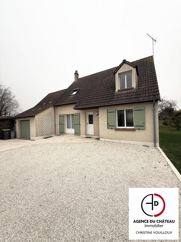 Maison traditionnelle - 142 m² - 6 pièces