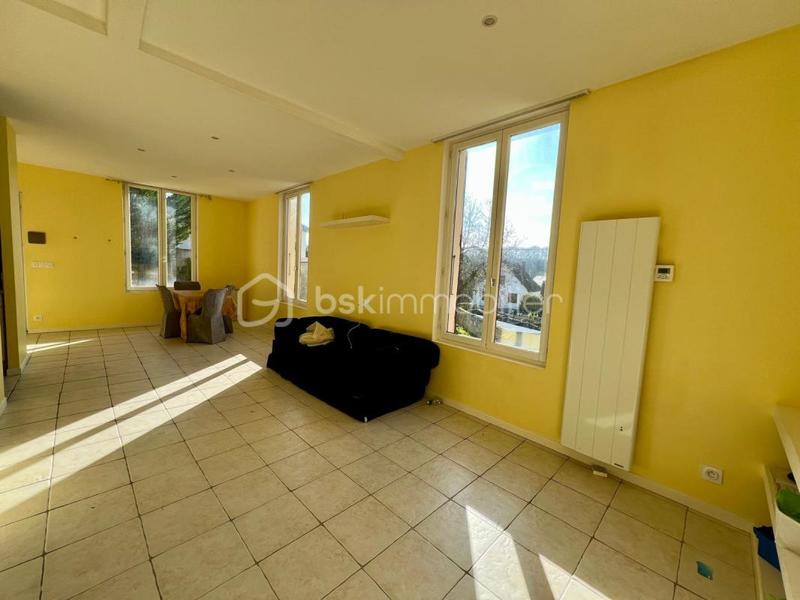 Maison - 95 m² - 5 pièces