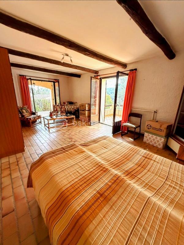 Villa - 193 m² - 7 pièces