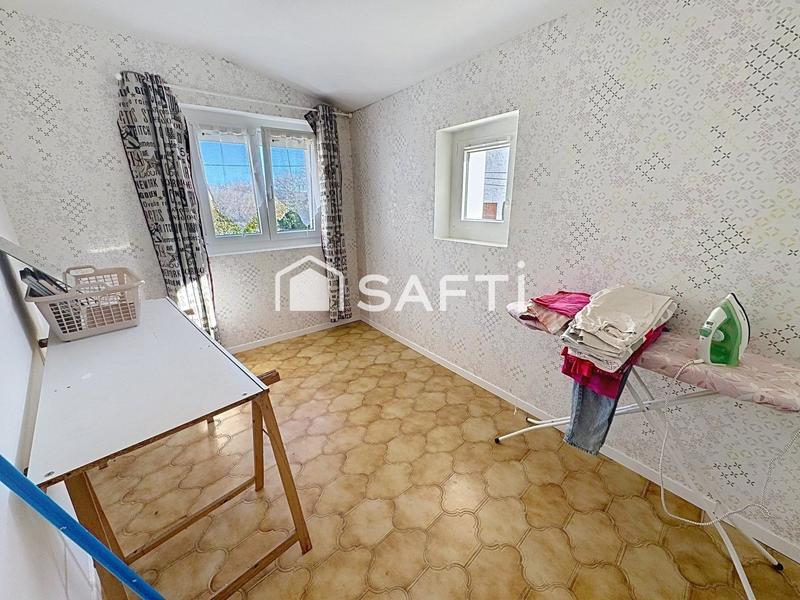 Maison - 137 m² - 7 pièces