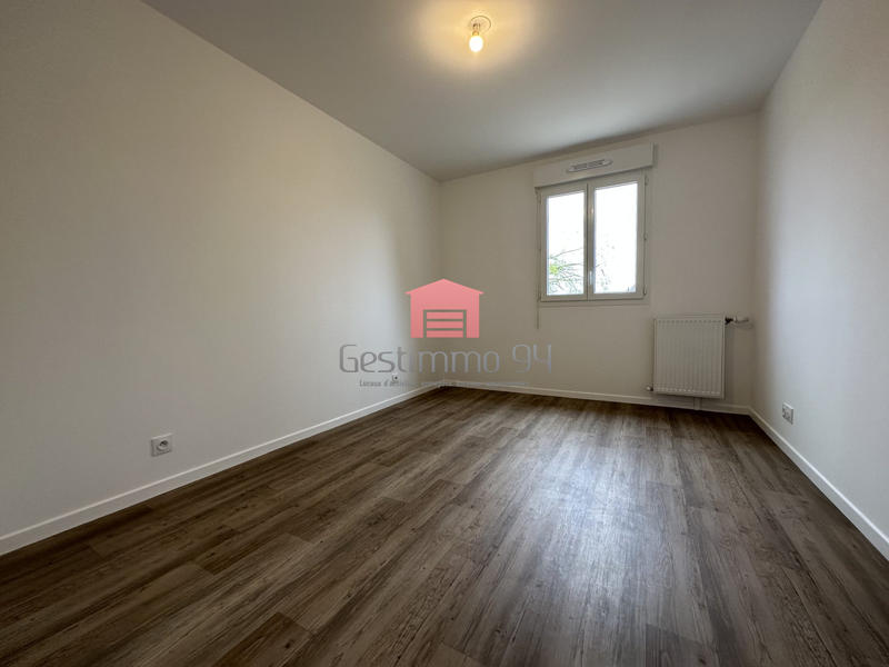 Maison contemporaine - 91 m² - 6 pièces