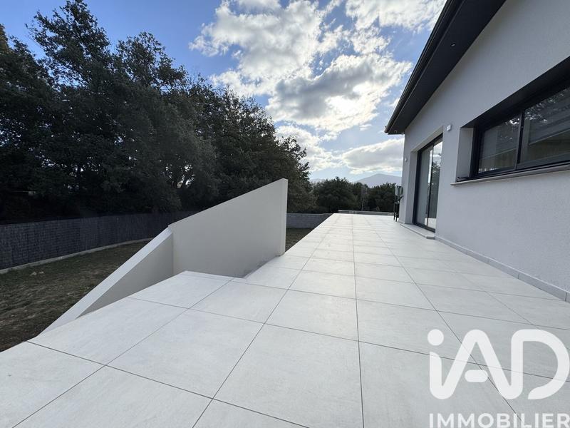 Maison - 158 m² - 5 pièces