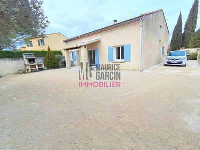 Maison - 104 m² - 4 pièces