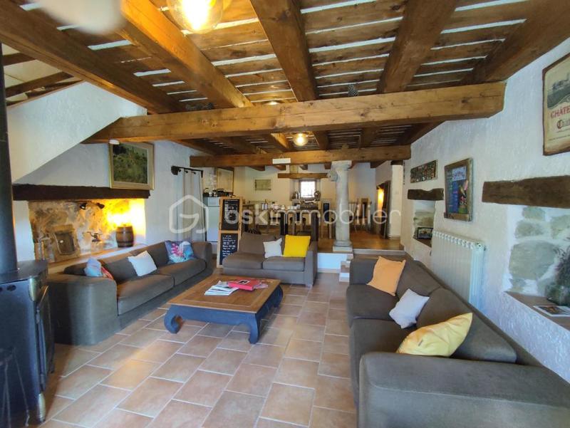 Appartement - 364 m² - 10 pièces
