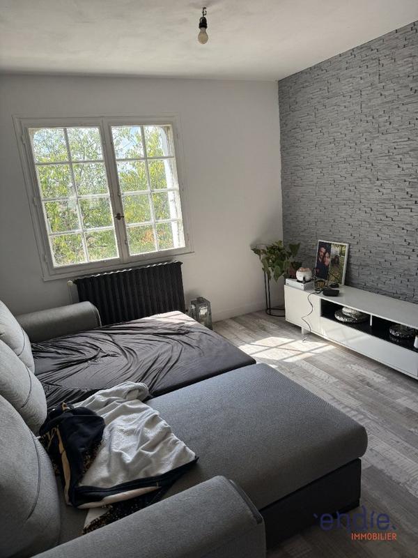 Maison - 91 m² - 5 pièces