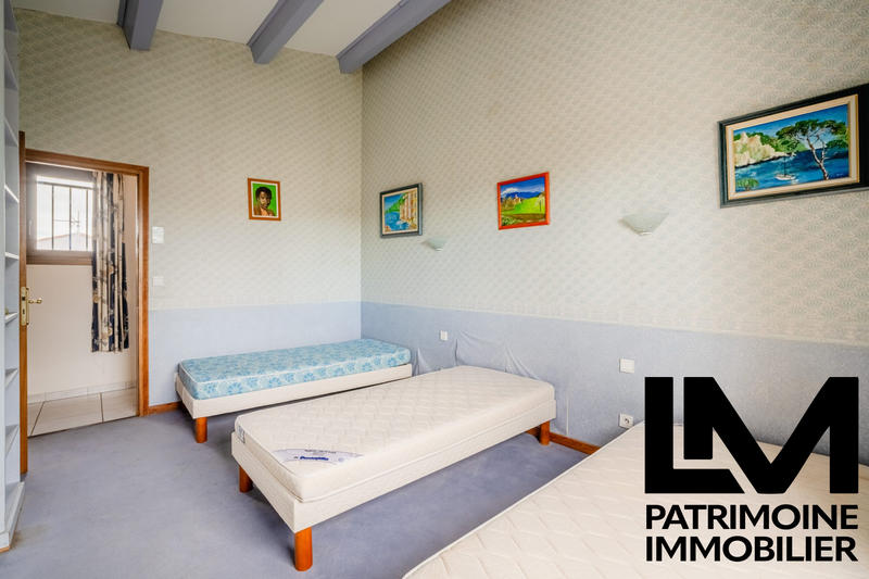 Villa - 185 m² - 5 pièces