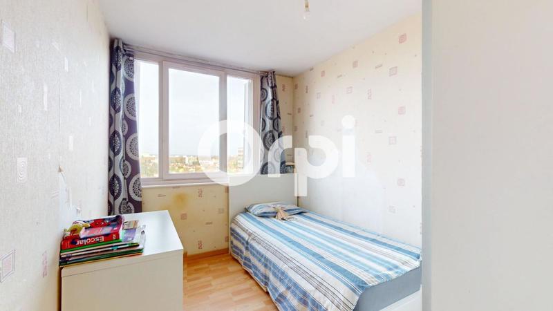 Appartement - 82 m² - 4 pièces