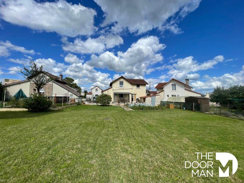 Maison - 103 m² - 4 pièces