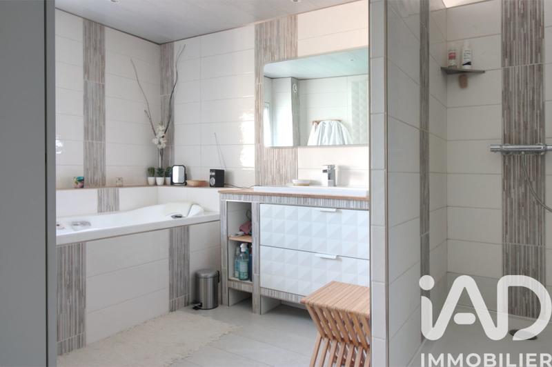 Maison - 126 m² - 4 pièces