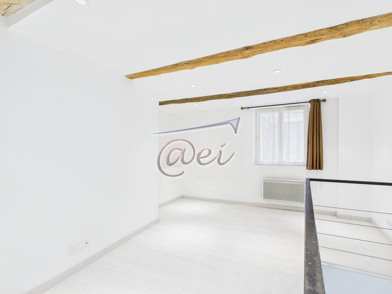 Maison - 87 m² - 5 pièces