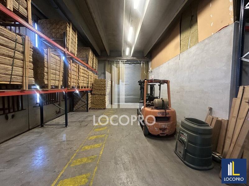 Local d'activité / Entrepôt - 3 000 m²