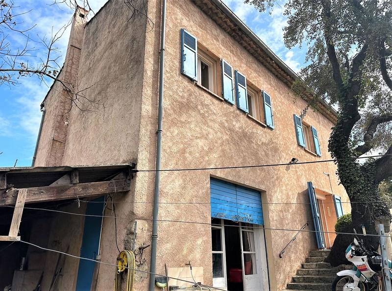 Villa - 122 m² - 4 pièces