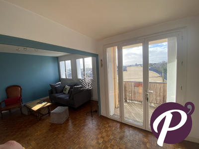 Appartement - 75 m² - 3 pièces