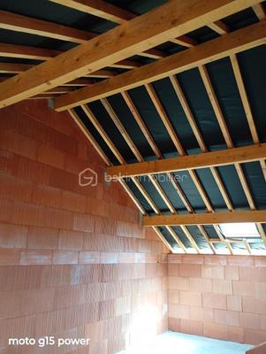 Maison - 80 m² - 4 pièces