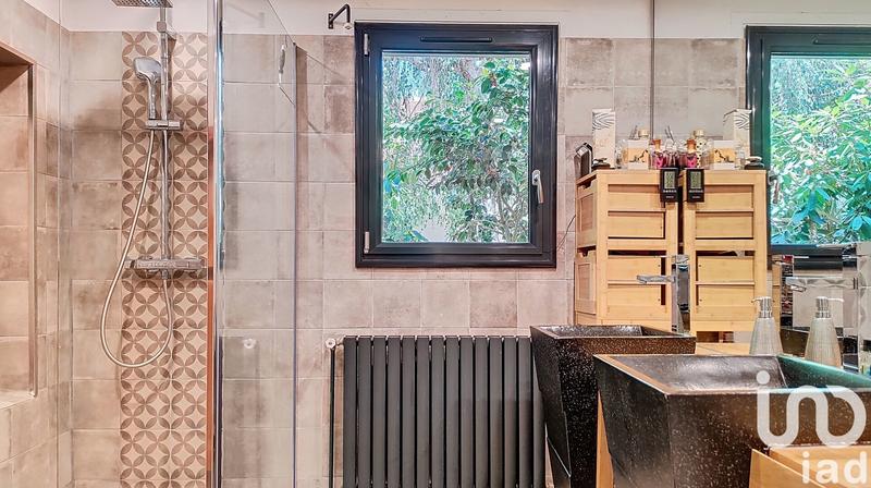 Maison de maîtres - 228 m² - 8 pièces