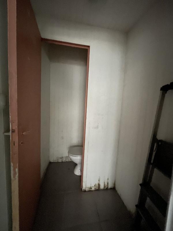 Local commercial - 53 m² - 2 pièces