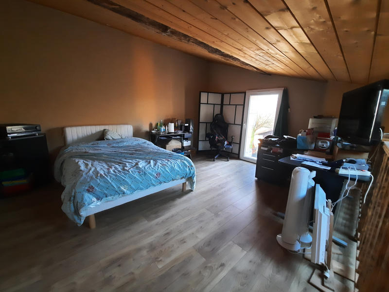 Maison - 180 m² - 5 pièces