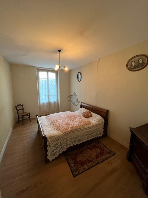 Maison - 170 m² - 5 pièces