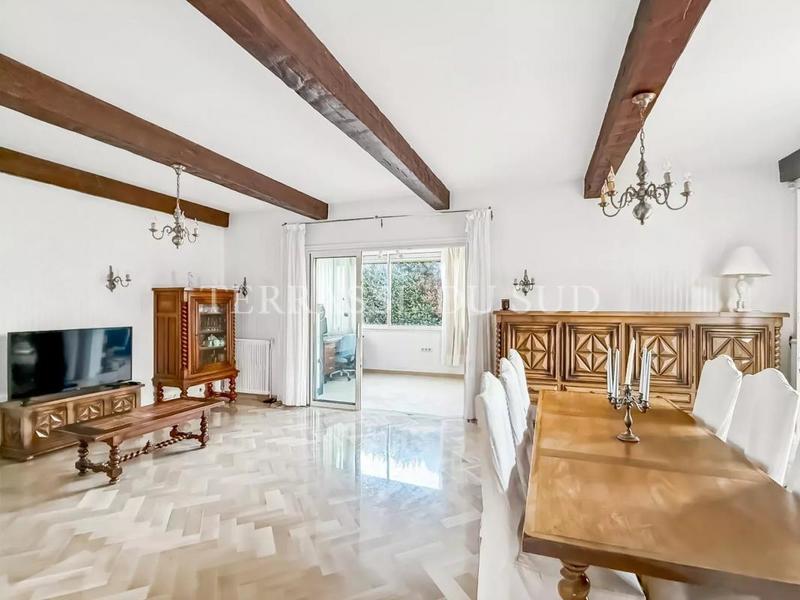 Maison - 192 m² - 7 pièces