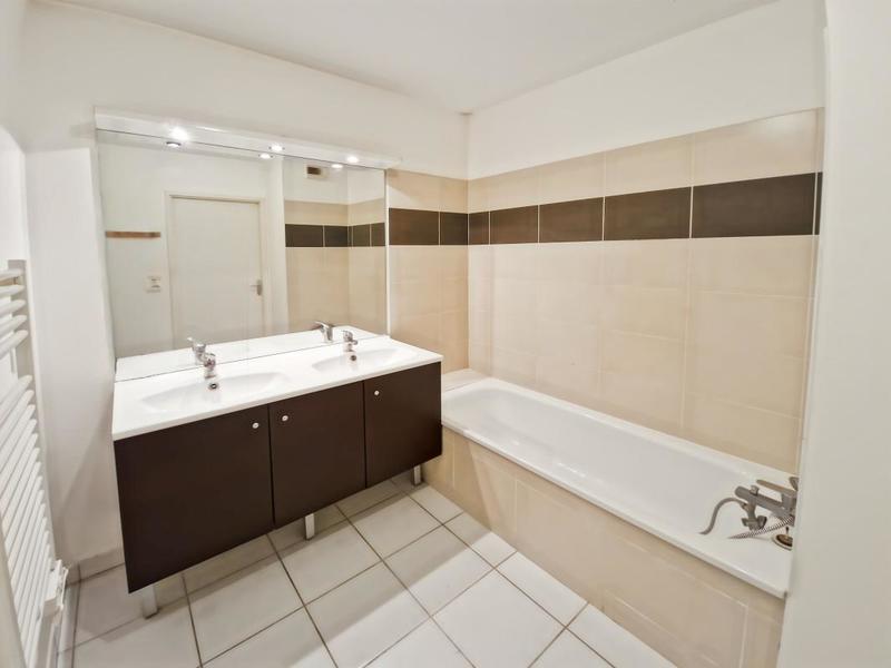 Appartement - 108 m² - 5 pièces