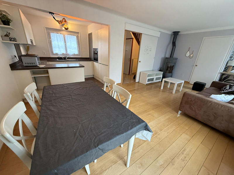 Appartement - 90 m² - 4 pièces