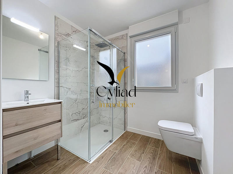 Maison contemporaine - 118 m² - 5 pièces