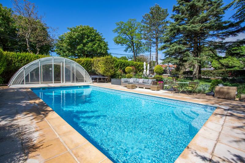 Maison de domaine - 500 m² - 15 pièces