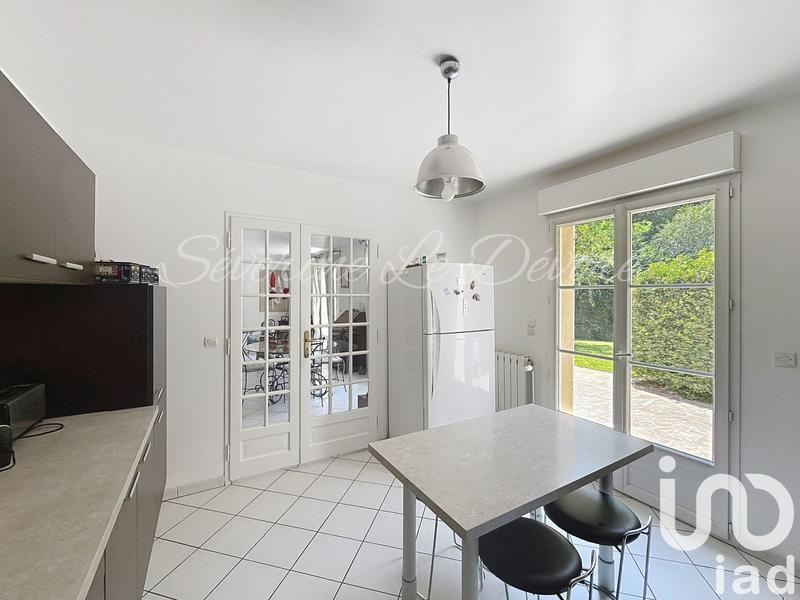 Maison - 181 m² - 8 pièces