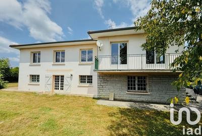 Maison - 200 m² - 8 pièces