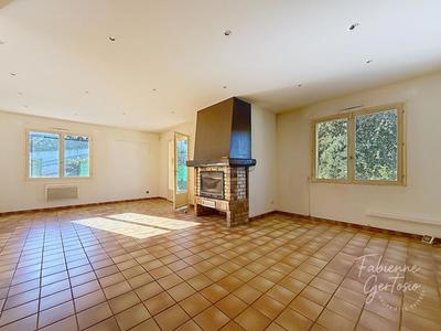 Maison - 149 m² - 6 pièces