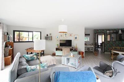 Maison - 146 m² - 5 pièces