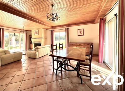 Maison - 119 m² - 5 pièces