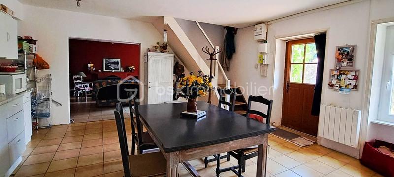 Maison en pierre - 80 m² - 4 pièces