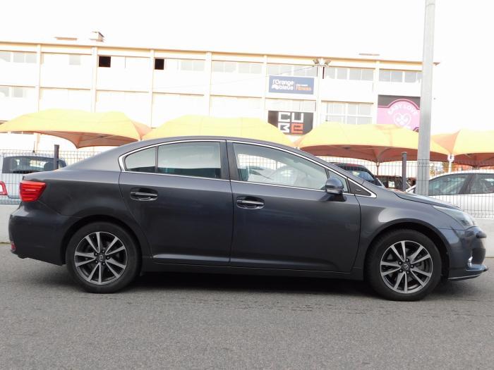 Toyota Avensis 150 d-4d Style 4p