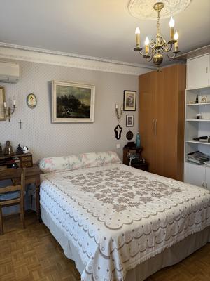 Appartement - 157 m² - 6 pièces