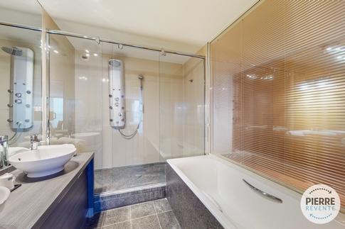 Studio - 49 m² - 1 pièce