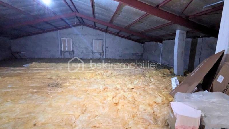 Maison - 320 m² - 8 pièces