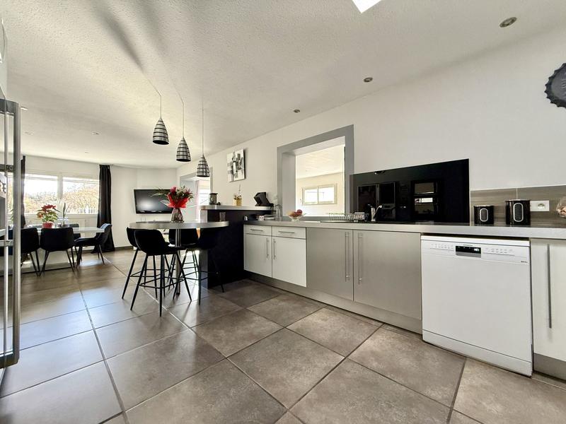 Maison - 158 m² - 6 pièces