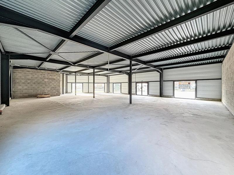 Bureau - 291 m² - 1 pièce