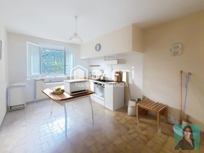 Maison - 97 m² - 4 pièces