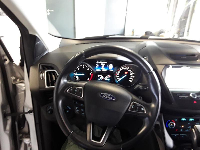 Ford Kuga 1.5 Tdci 120 Cv Titanium Bva