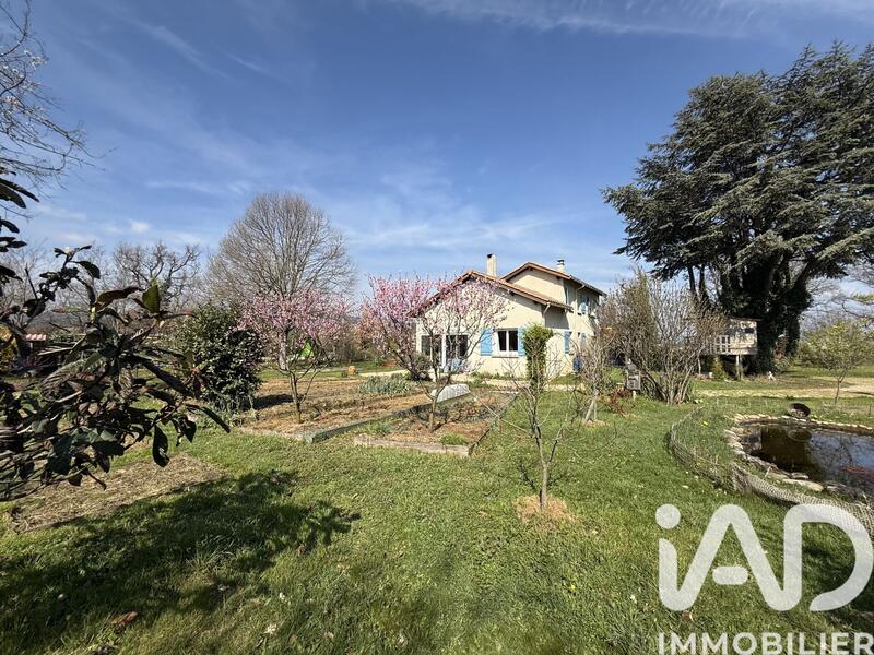 Maison - 77 m² - 4 pièces