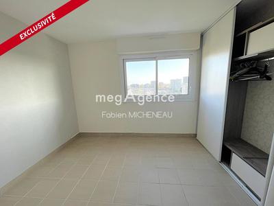 Appartement - 75 m² - 3 pièces