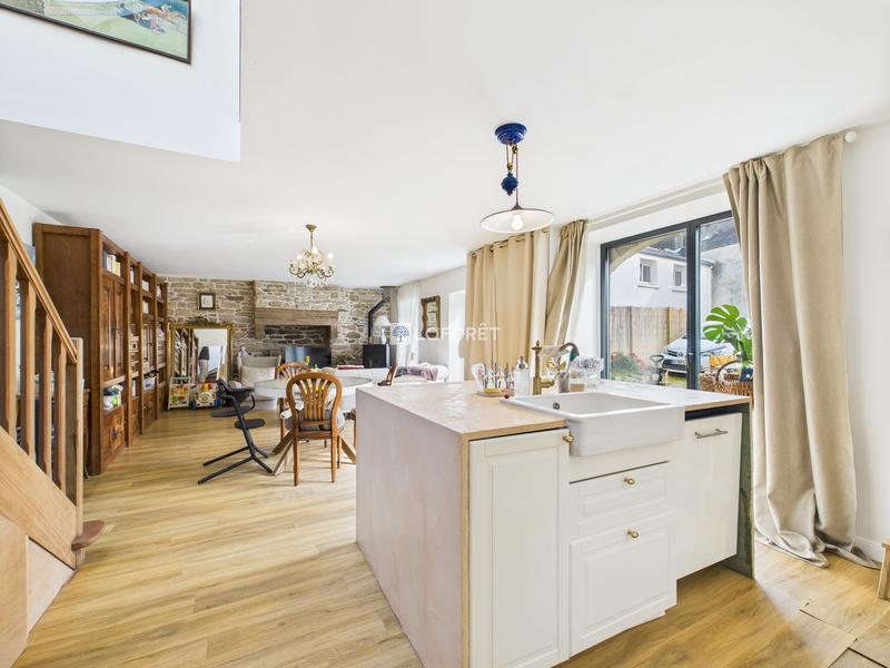 Maison - 95 m² - 3 pièces