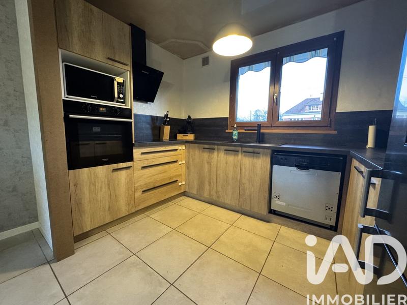 Maison de village - 87 m² - 5 pièces