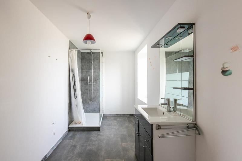 Maison - 101 m² - 1 pièce