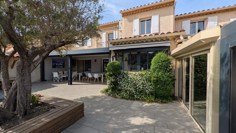 Maison - 145 m² - 6 pièces