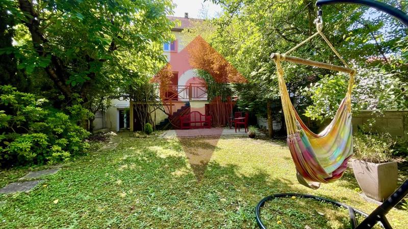 Maison - 155 m² - 7 pièces